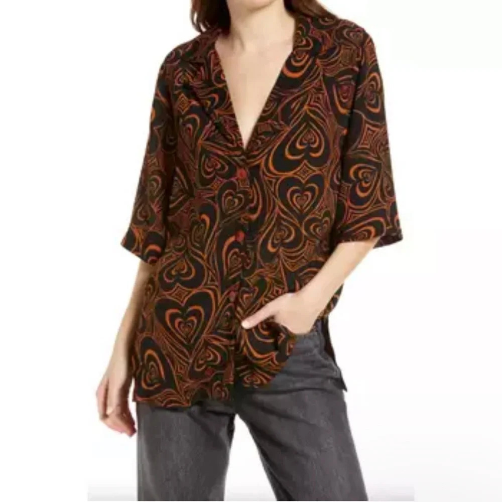 Lisa Says Gah Alyssa Wild Hearts Button Blouse Black Camel Small Contemporary